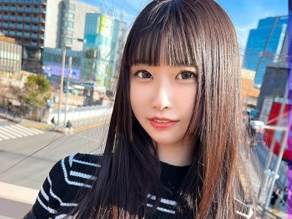 ＜微乳＞色白つるペタちっばいの美少女♫巨根を喉奥までずっぼり咥え快楽覚醒♡毛無まんこに生ハメ鬼突き絶叫アクメ逝き乱れ♪
