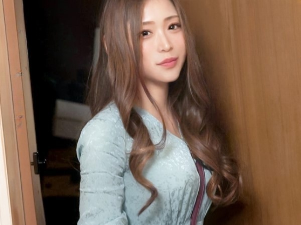 【人妻】子供の養育費のためにマンコを使うエロい主婦…パイパンをクンニで責められて騎乗位で感じまくり…