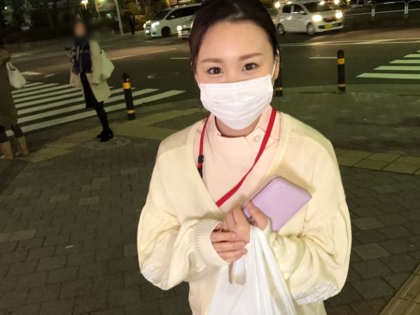 【マスク美人のエロナース】 色白美乳の歯科助手をナンパ！ 下品なフェラでチ○ポを虜にし、プリケツを激しく突かれる！