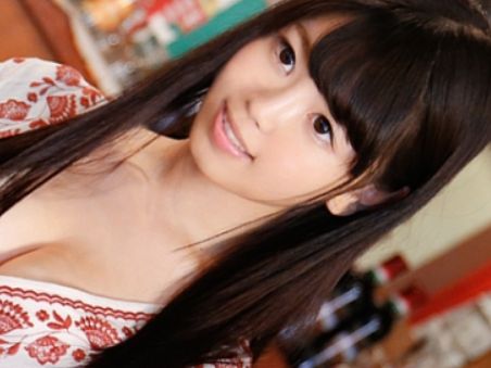 【素人】街で噂の激カワ看板娘にアポなし突撃交渉！！！ホテルに連れ込みハメたら最高でした！！！
