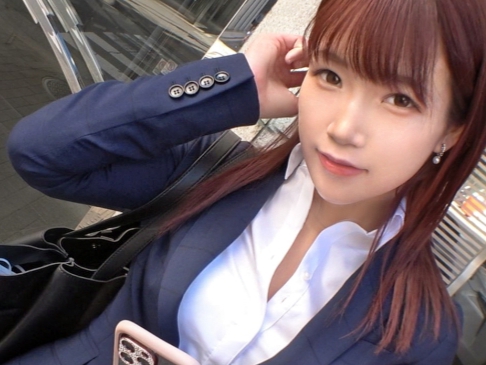 【パンストOLの秘密の濡れ事】スーツ姿の美人OLが仕事中にまさかの敏感マ○コ刺激！腟内を激しくかき回され、びしゃびしゃの大洪水♡オフィスで見せる淫乱な顔に興奮必至！