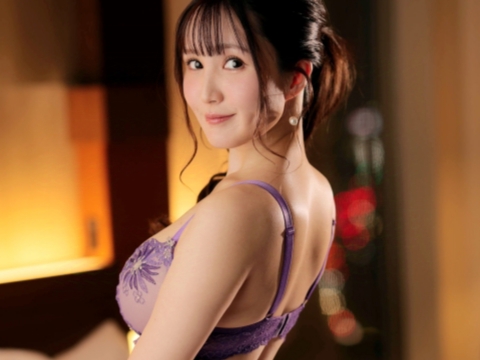 【素人】美女がとっても淫乱でした！エロスしかないってどういう事？！男なら好きになっちゃういやらしさで当然ヤリまくる！