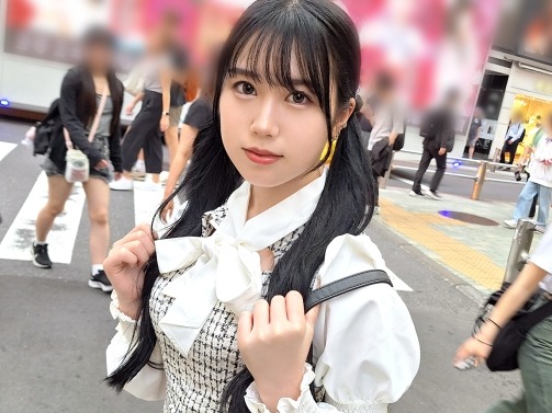 【素人ナンパ】『あっ…あっ…お股気持ちいいっ…』ツインテ美少女にフェラチオご奉仕させてメス穴擦る騎乗位♡