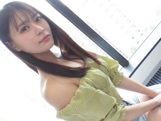 【ナンパで発掘！アスリート美少女】『ダメ…出ちゃう…』スポーツで鍛えたボディが敏感すぎて潮吹き大噴射！ほぐれたマンコに即挿入で快感倍増♡ 汗と愛液が交じる激アツセックス！