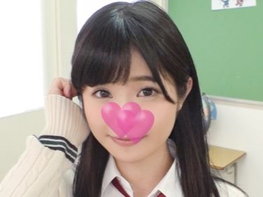 【制服美少女と教室でエッチな授業】『先生、もっと動いて…』無邪気な笑顔のJKが教室で大胆に！シックスナインで互いの敏感な部分を刺激し合い、激ピストンで制服が乱れる！気持ち良すぎて声が漏れちゃう♡