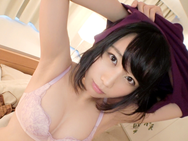 【美熟女ナンパ】『ダメ…夫にバレちゃう…』30代とは思えない美ボディ人妻が禁断の浮気セックス！Tバックから覗く美尻がたまらない♡子持ちママの淫らな喘ぎ声が響く！