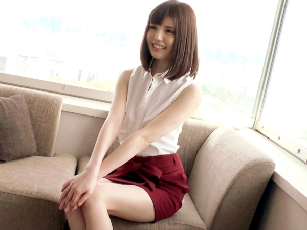 【美人お姉さんの秘密の時間】『見られてるだけで濡れちゃう…』日頃のストレスをオナニーで解消する淫乱お姉さん！カメラの前で大胆に乱れ、快感に溺れる姿がエロすぎる♡