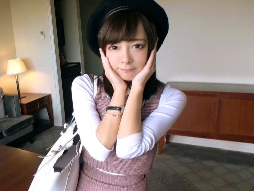 【敏感美少女の悶絶プレイ】スレンダーでカワイイ美少女の乳首をコリコリ♥トロトロのおマンコを激しく責めまくって、感じまくる姿がエロすぎる！敏感ボディを弄んで、イキまくる姿は必見！