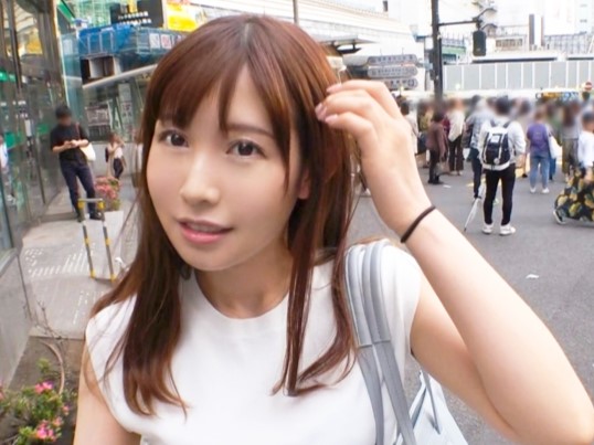 【美ボディお姉さんの正常位セックス】『そこダメ…感じちゃう…』キュートな顔立ちとキレイなカラダのお姉さんが、敏感な部分を刺激され悶絶！湿ったおマンコに男根を挿入され、濃厚なピストンでイキまくる！！