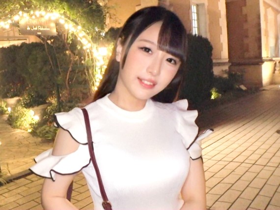 【アニメ声の巨乳娘】『ダメ…イッちゃう…』ナンパでゲットした美巨乳ちゃんが敏感すぎて潮吹きまくり！可愛い声で喘ぎながら何度も絶頂しちゃうエロかわセックス♡