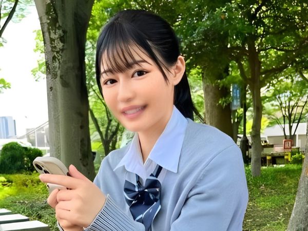【透明感JKの禁断セックス】『ダメ…学校でこんなの…』育ちざかりの美巨乳女子高生と危険な関係！キツキツマ○コを激ピストンで開発しちゃう♡