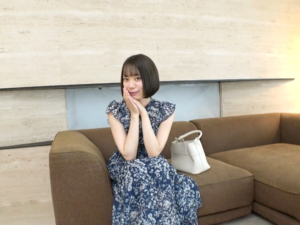 【細身素人】むちゃかわいいじゃん！ちっぱい女子大生はエロの道を歩み始め…今日がその第一歩！本当にスケベでエロに熱中！