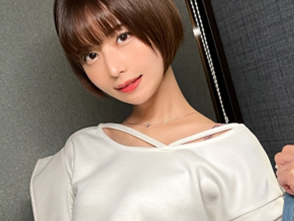 【素人JDの初々しいセックス体験】ショートカットが似合うスレンダー女子大生が、フェラから生挿入まで大胆に！色んな体位で感じまくる、ウブなJDの初々しいエロさに興奮！
