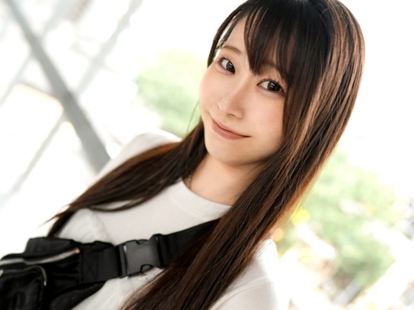 【地下アイドルJDの裏の顔】『やだ…でも気持ちいい…』清楚系美少女がナンパで本性暴露！細身ボディでチンポに夢中♥アイドルとは思えないエロさ全開！
